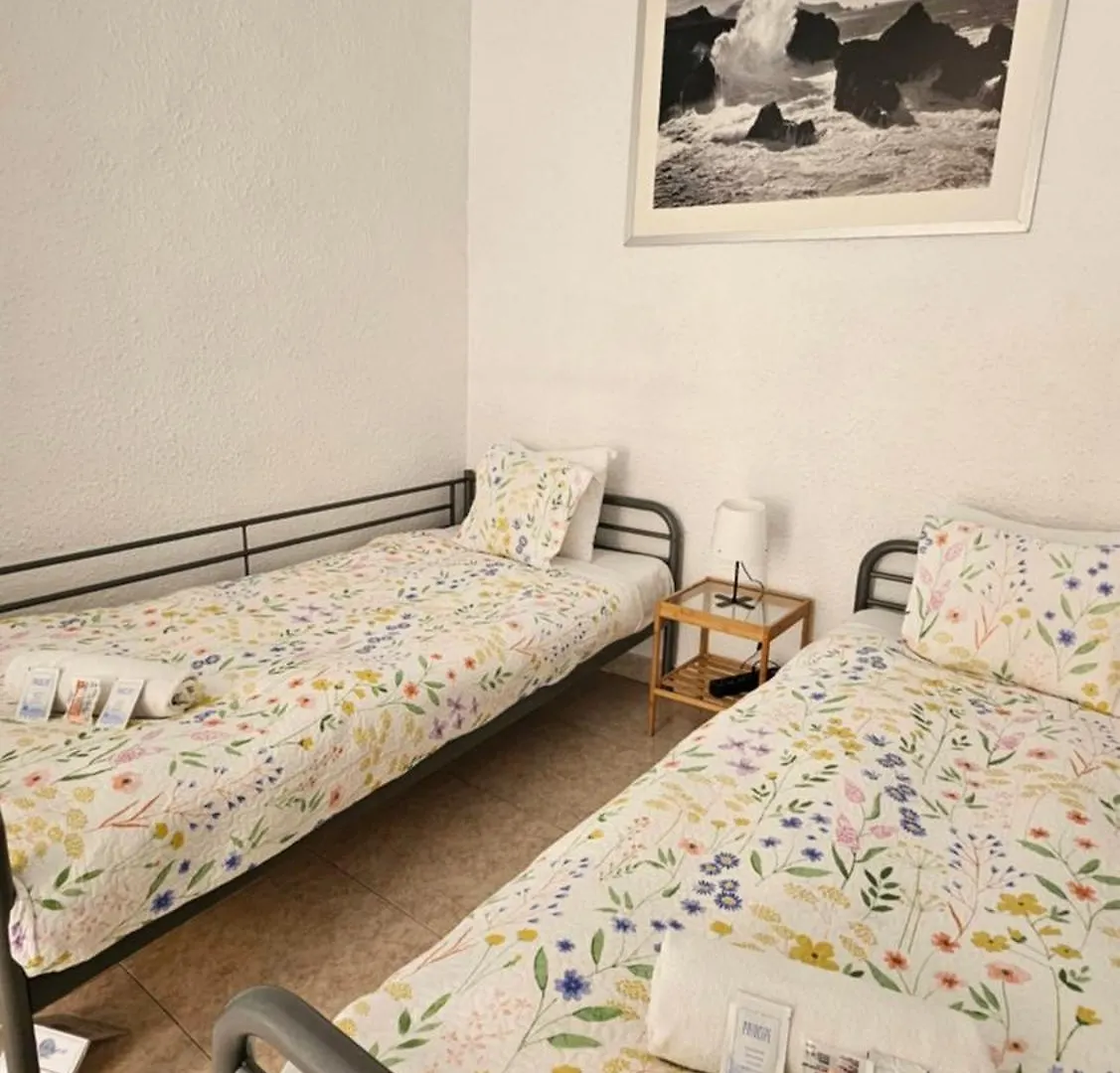 Pensión Youth Hostel - Central And Basic Drassanes Barcelona