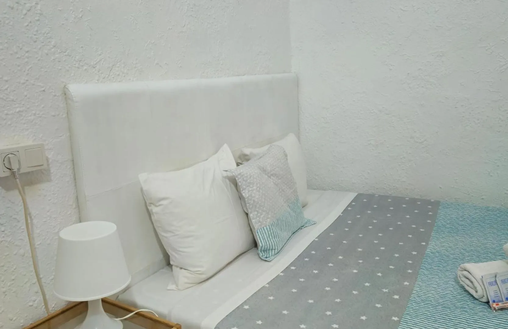 Youth Hostel - Central And Basic Drassanes Barcelona