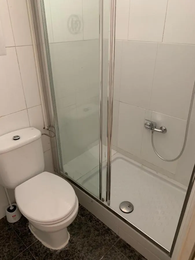Youth Hostel - Central And Basic Drassanes Barcelona Spain